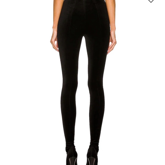 Saint Laurent Black Velvet Skirt with Branded Waistlabel - Picture 8 of 10